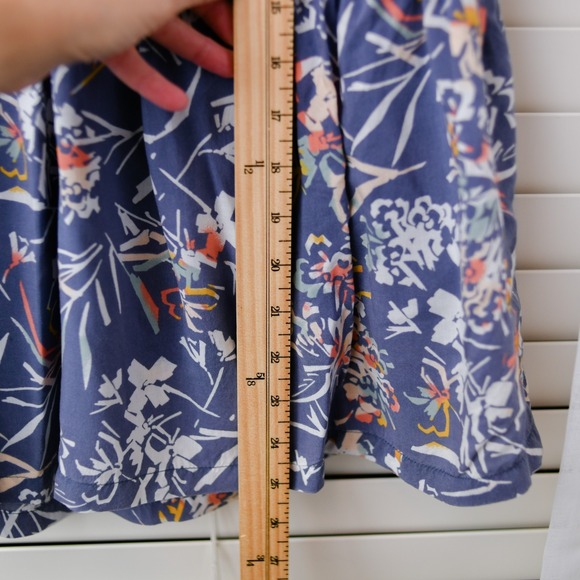 Melrose and Market Blue‎ Floral Babydoll Top XS Sleeveless Boho Cottagecore - Picture 5 of 7